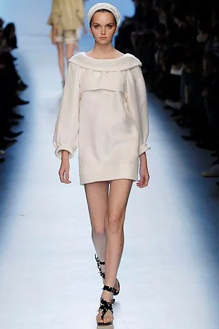 Look 11